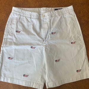Men’s Vineyard Vine 9” shorts